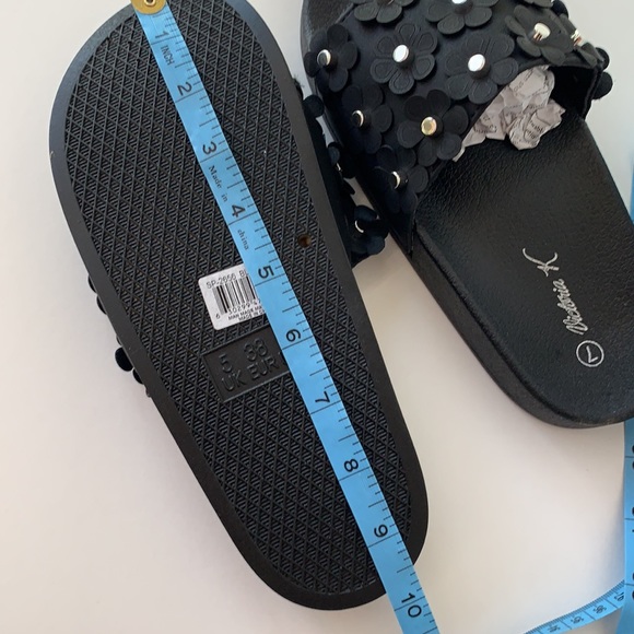 NWOT Victoria K Floral Slide-Size 7 - Picture 10 of 10
